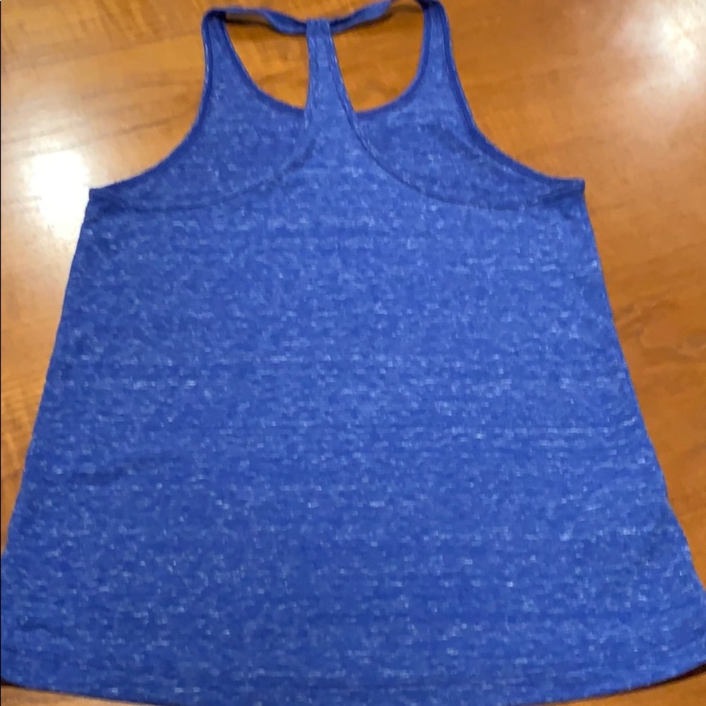 Lorna Jane Razor Back Tank - Picture 3 of 4